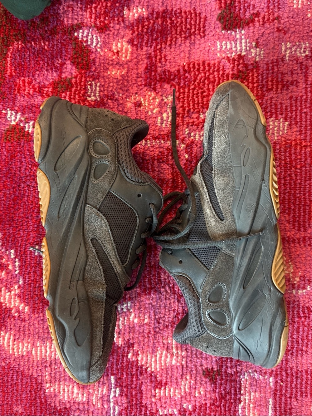 YEEZY 700 Utility Black